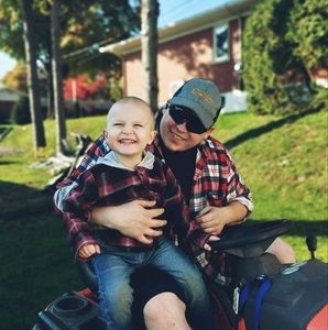 Meet your Posher, Alex